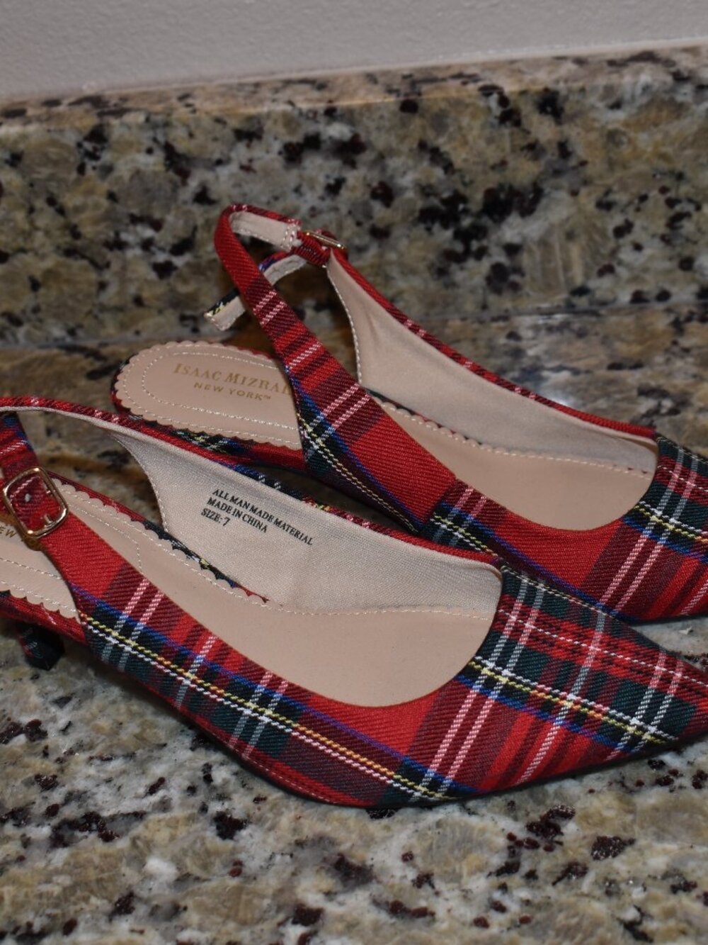 Isaac Mizrahi Red Plaid Slingback Kitten Heels Size 7 - Picture 3 of 7